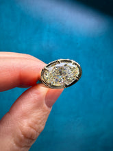 Load image into Gallery viewer, Oval Diamond Ring-3.56