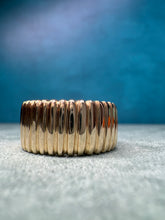 Load image into Gallery viewer, Wide Gold Band Vertical Fluting
