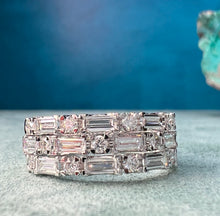 Load image into Gallery viewer, Three Row Diamond Band