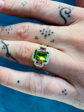 Load image into Gallery viewer, Peridot and Pink Sapphire Ring