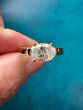 Load image into Gallery viewer, Oval Diamond Ring-1.50