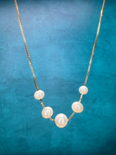 Load image into Gallery viewer, Freshwater Pearl (5) Necklace