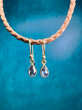 Load image into Gallery viewer, Jen Leddy Sapphire Dangle Earrings
