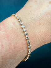 Load image into Gallery viewer, Asscher Cut Diamond Bracelet-2.04
