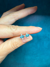 Load image into Gallery viewer, Suzy Landa Oval Blue Zircon Studs
