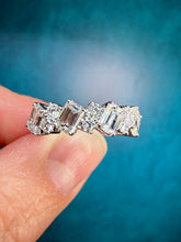 Load image into Gallery viewer, Diamond Band EC/RD
