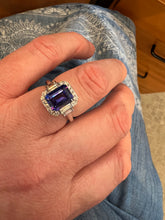Load image into Gallery viewer, Tanzanite and Diamond Ring
