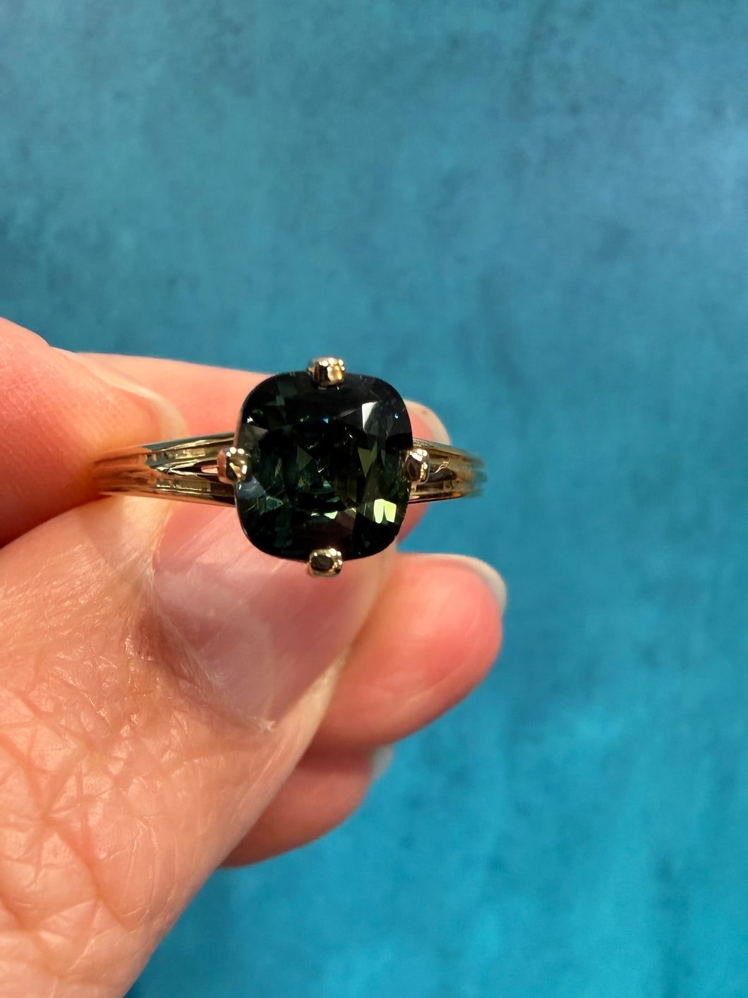 Teal Blue Sapphire Ring- 3.19
