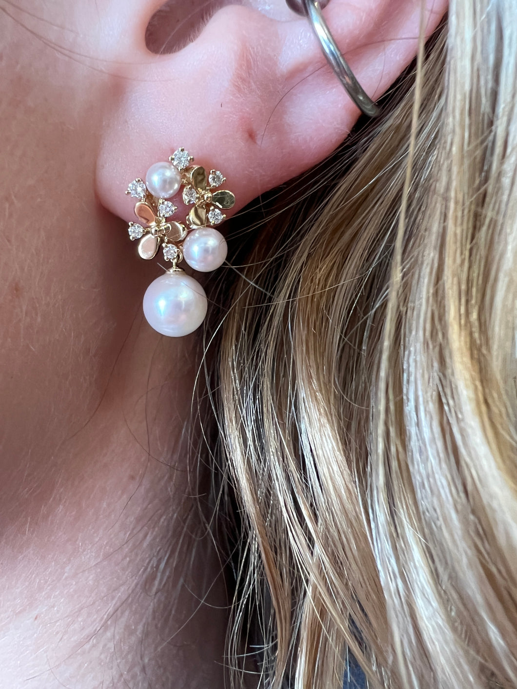 Pearl and Diamond Flower Earrings