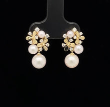 Load image into Gallery viewer, Pearl and Diamond Flower Earrings
