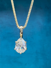 Load image into Gallery viewer, Pear Shape Solitaire Pendant-3.12
