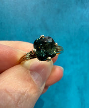 Load image into Gallery viewer, Teal Blue Sapphire Ring- 3.19
