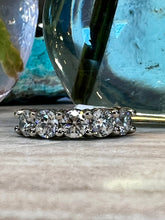 Load image into Gallery viewer, Five Diamond Band-3.00 CTW
