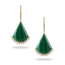 Load image into Gallery viewer, Doves Malachite Earrings

