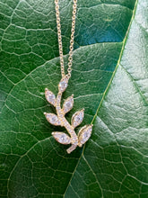 Load image into Gallery viewer, Simon G LP4601 Leaf Pendant
