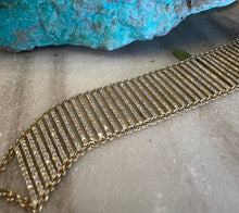 Load image into Gallery viewer, Silky Gold and Diamond Bracelet
