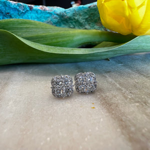 Scalloped Cluster Diamond Earrings