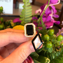 Load image into Gallery viewer, DOVES Statement Onyx Ring
