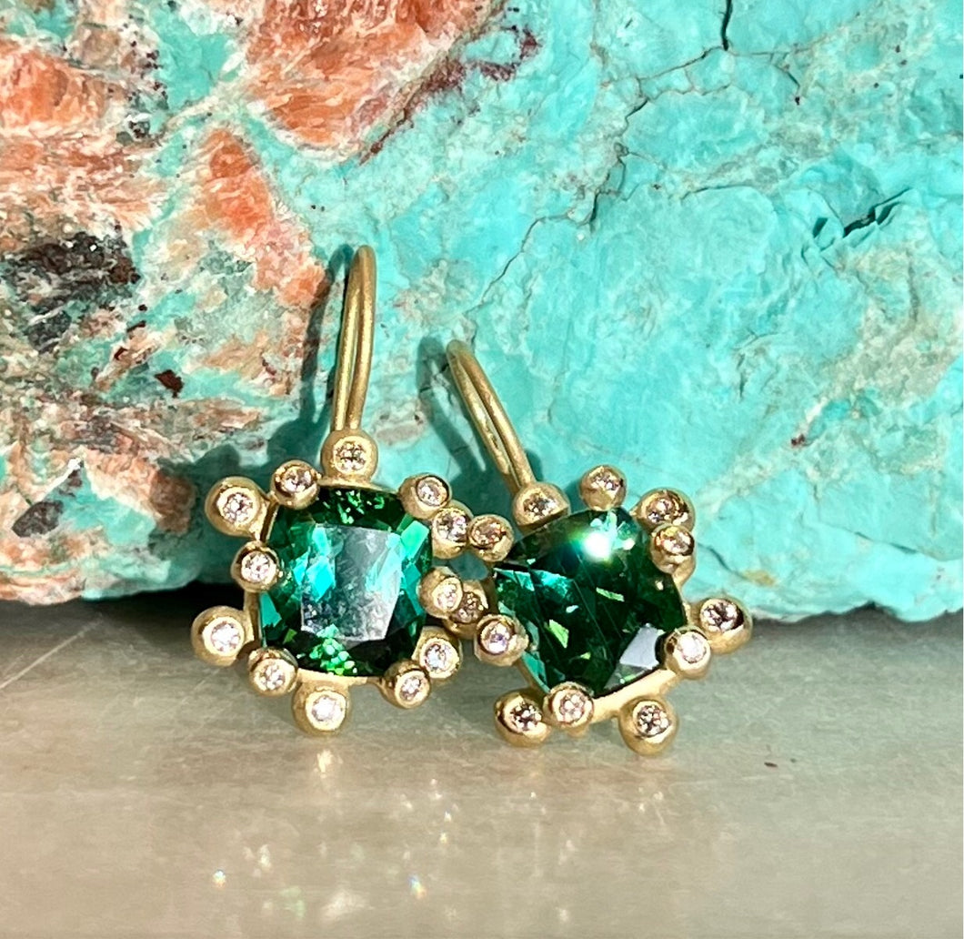 Suzy Landa Cushion Green Tourmaline Earrings – Benold's Jewelers